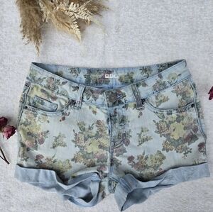 BDG floral shorts